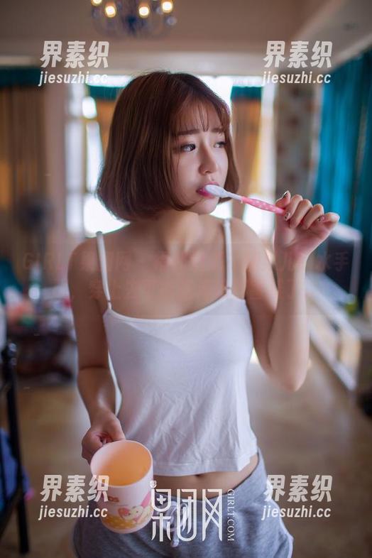 GIRLT果团网 - 福利满满？糖果儿的水手服，穿上去可能连海浪都害羞了。