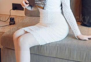 HuaYang花漾 - 当唐婉儿Lucky决定穿上无圣光内衣，写真效果竟让我想起了隔壁家的猫！