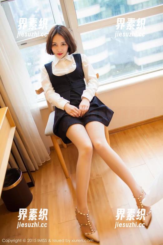 IMiss爱蜜社 - 小丽莎萌萌哒的全套日常，不为别的，就为了那张“小花裙”！