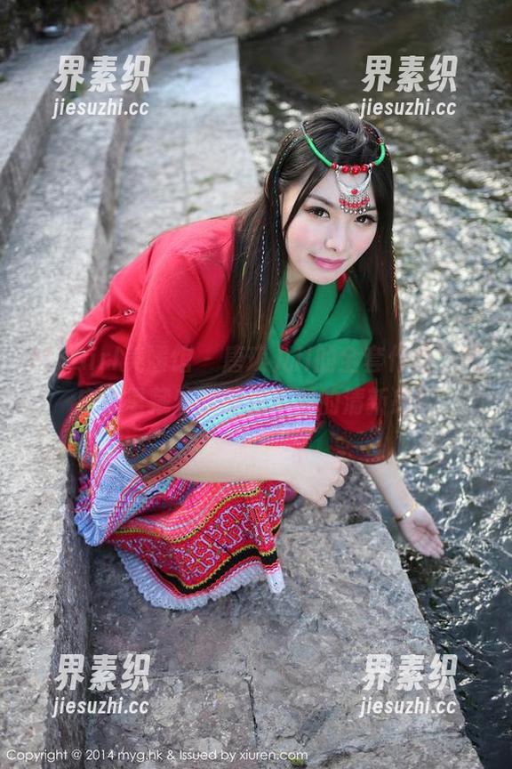 MyGirl美媛馆 - 唐琪儿il的全套作品，死库水里藏着我意想不到的清新感！