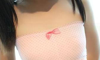 ROSI - 当小莉穿上白色，定制的图案可比你的想象有趣