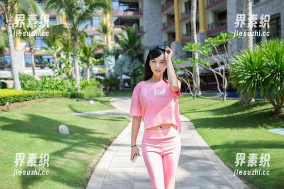 TuiGirl推女郎 - 免费图集！！谁能抗拒赵惟依的美足魅力？