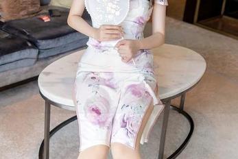 Xiuren秀人网 - 万圣节概念灵感爆表：九千柒柒的私拍合集逆袭
