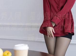 Xiuren秀人网 - 星小兔Meetu的泳衣图集：小心洗澡之后被误认为小龙虾（限量版）！