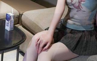 Xiuren秀人网 - 猛戳下载，桃色奶酪双人秀，网盘里有你想象不到的游戏！