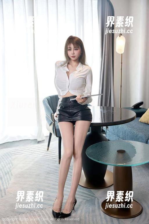 Xiuren秀人网 - 还是陈梵妮的自拍，怎么能有这么多美图呢？