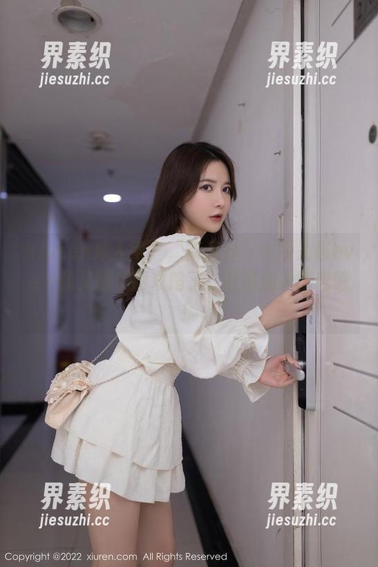 Xiuren秀人网-雨儿酱eve Xiuren秀人网 - “裤里丝”+雨儿酱eve=我又被美丽攻陷了,赶紧加入图包吧!
