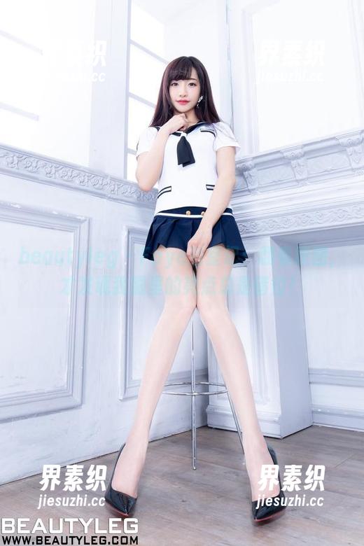 beautyleg-Faye beautyleg - Faye浴室记:翻看原图,才发现我眼里的亮点总是错位!
