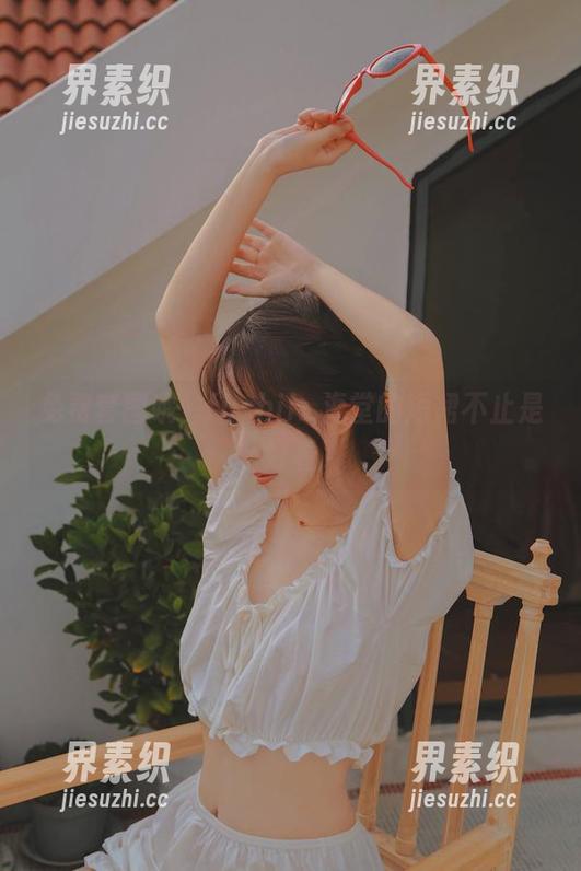 免费套图哦，fushii_海堂的短裙不止是好看