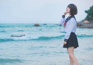 每一张一千只猫薄禾的女仆写真，似乎都隐藏着只属于我的一丝温柔