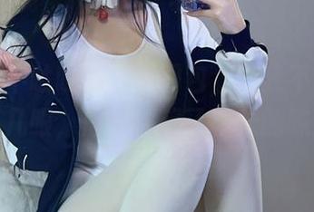 九言从不咕咕的毛衣图包，让我不小心多看了几眼，居然想起了秋天的味道。