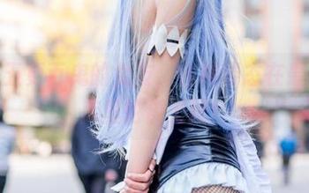 这是五更百鬼的女友，各种姿态在最新图库里轮番上阵！