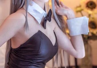 兔玩映画的爱宕学姐，也是兔女郎救星？这图包我心动了啊！