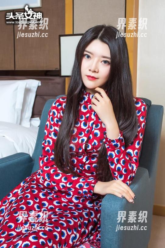 头条女神 - 走读李丽莎：她的私拍姐让一切看似那么随意私密。
