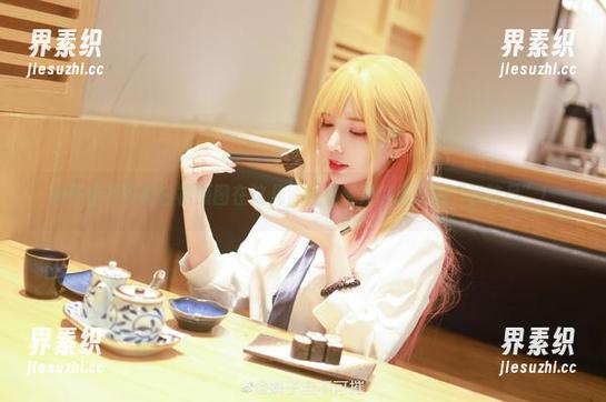 妍子坚不可摧白裙原图在这儿，合集更是你想要的“调味品”！