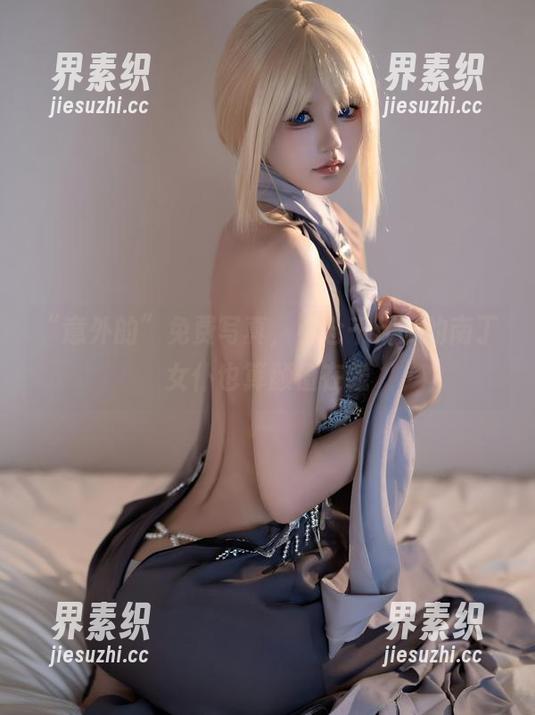 “意外的”免费写真，小仓千代w的南丁女仆也算颜值在线