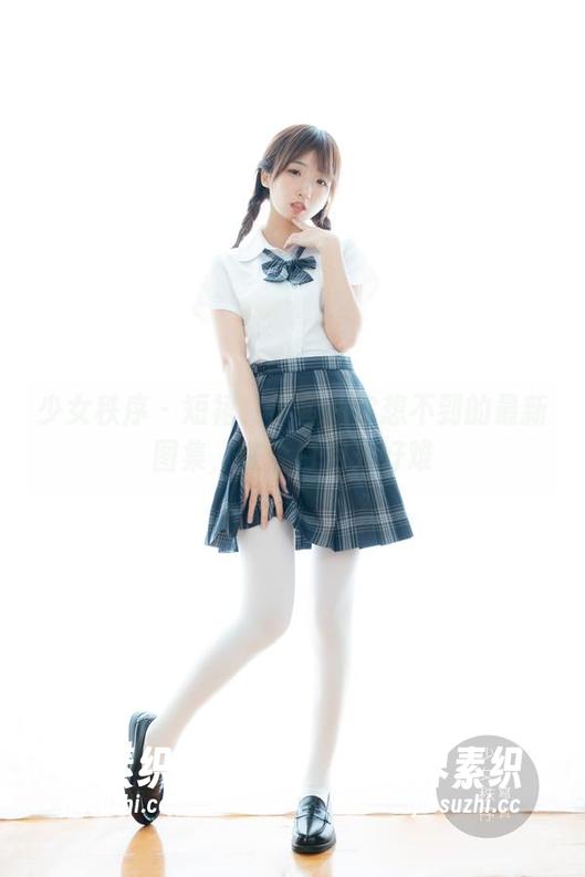 少女秩序 - 短裙、小鱼和你想不到的最新图集，做个白月光好难