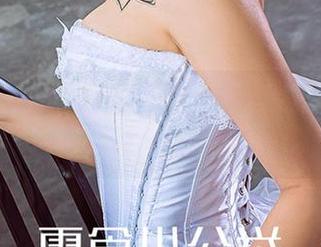 尤果网 - 小喜海边原图：当你发现海鸥比你还会Pose……