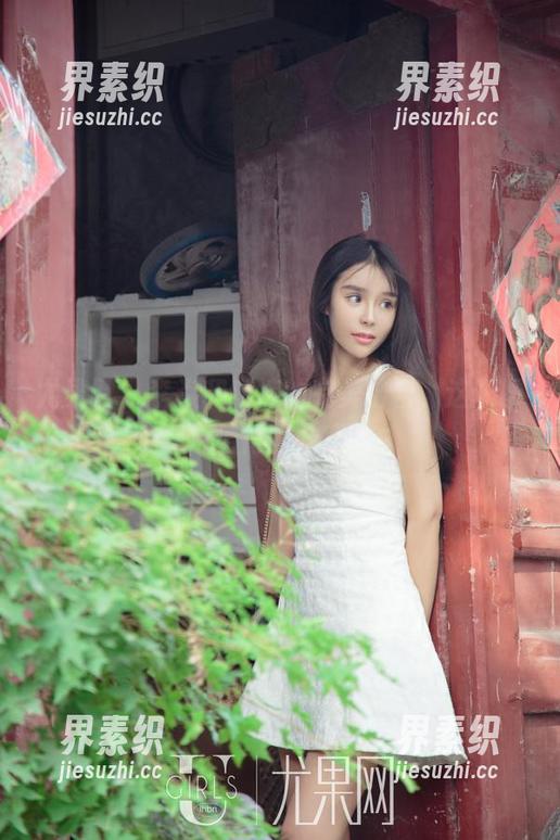 尤果网 - 李焱和短裤的完美结合，这个图片值得回味吗？