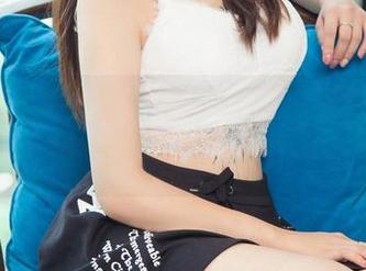尤果网 - 艾小青的奶牛写真，不想说，资源也就那么回事儿…