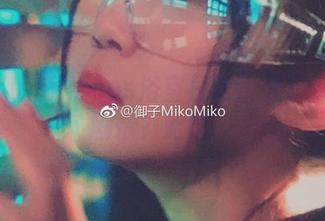 御子Yumikocos浴室日常：又湿又滑的剧情？哈哈！