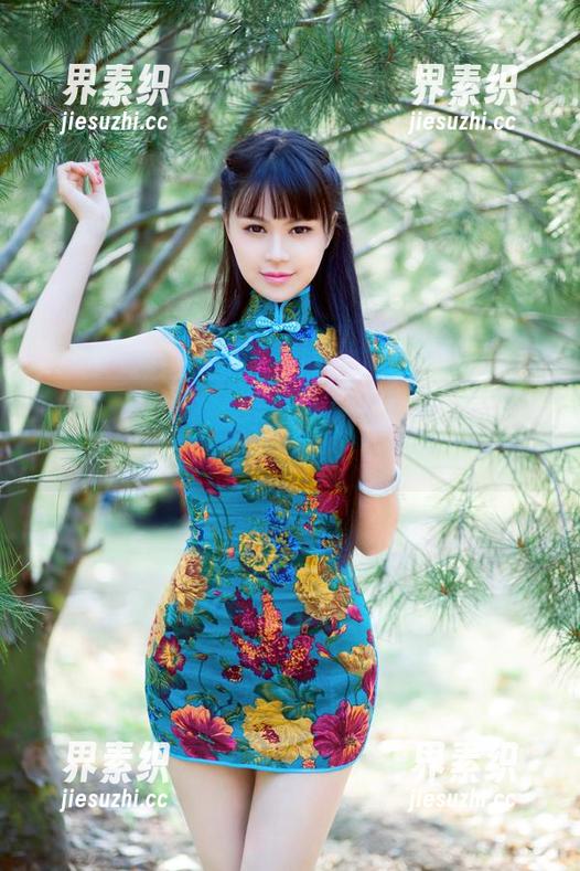 推女郎 - 免费享受易阳的套装，原图每天都在刷新！