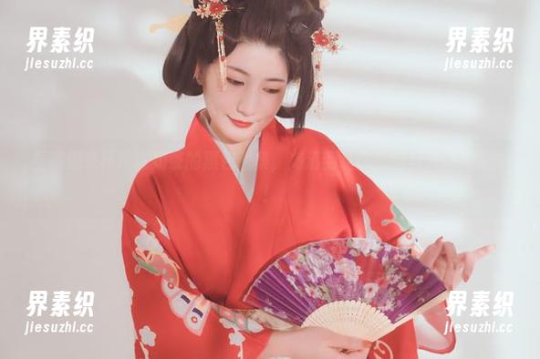 星澜想来杯珍珠奶茶的黑色图集，高清到让你觉得自己也在其中！