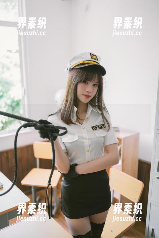 走入星黛鹿鹿i的纯白图集，让我想要一直呆在这里