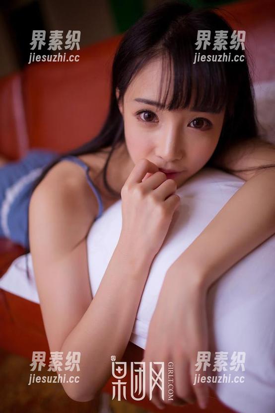 果团网-莫雅琪 果团网 - 莫雅琪的泳装原图,不怕人家流口水,只怕我OUT了!