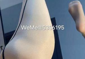 微密圈 - 突然觉得棉袜也可以这么好看，桃沢樱呀你啥时候的写真这么会玩？