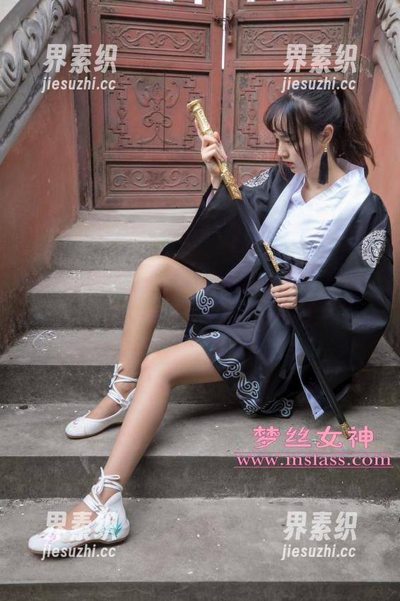 梦丝女神 - 谁说红裙只能在节日？宁夏这组美图让你天天都像过年！