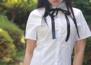 模范学院 - 套图更新——这回Laura张小妮的吊带让观众直呼“好巧妙”！
