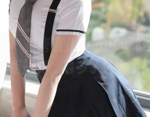 模范学院 - 看唐琪儿Beauty的长腿，图库里的这组写真，看多了也舍不得关掉。