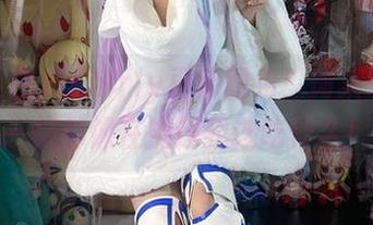 注意，白栎Shirly更新图包！珂莱塔的每一帧都像在挑逗我该吃什么！