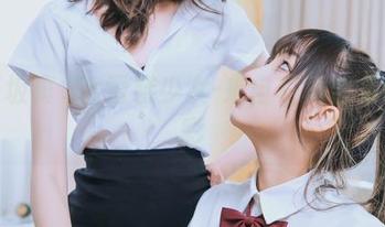 神乐坂真冬&雪糕少女-来自写真合集的喝彩