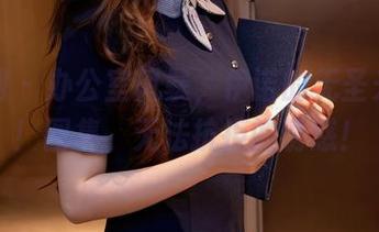 秀人网 - 办公室风暴，伊诺的无圣光美学！图集，无法抗拒的诱惑！
