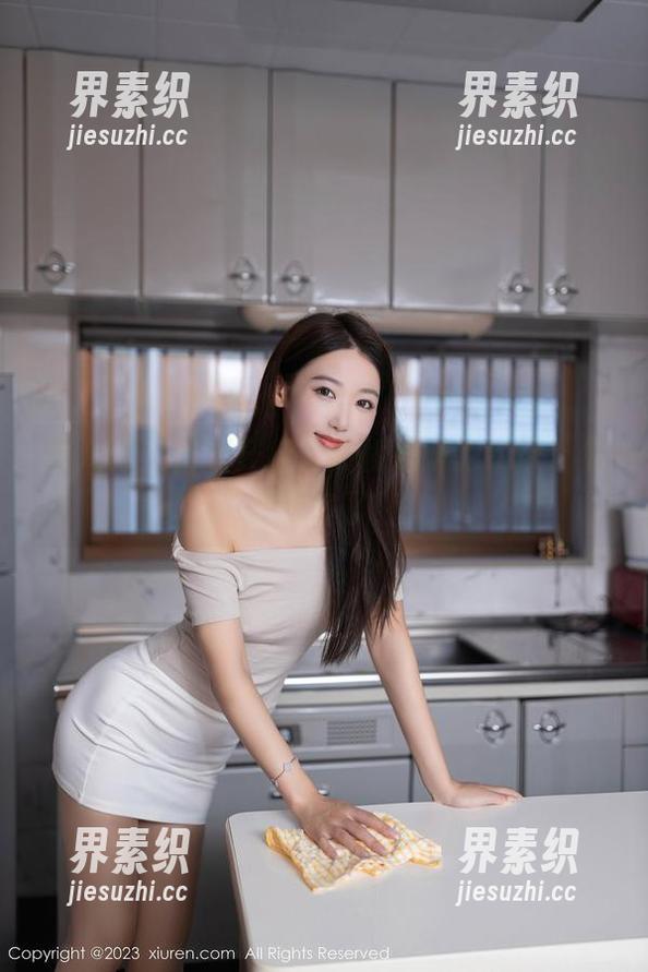 秀人网-南初妹妹 秀人网 - 资源开挂,南初妹妹的吊带让你想太多了!