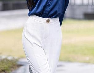 秀人网 - 兔女郎写真，奶瓶不愧是全能型选手，快来瞧瞧！