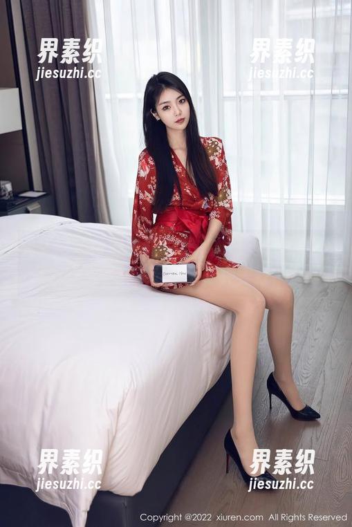 秀人网 - 带着些许戏谑，尤妮丝Egg的少女写真集分享另一种美好
