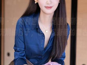 秀人网 - 抖娘利世的美足图集精选，见过五彩斑斓的日子，也嗅过拖鞋的复古情怀！