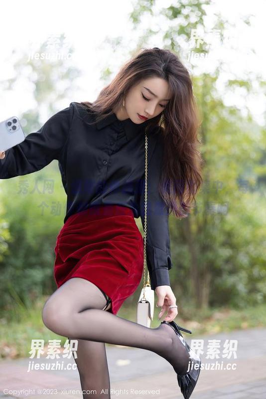 秀人网 - 温妮的体操服：美图图集中，每个动作都像是在为我做操的节奏啊