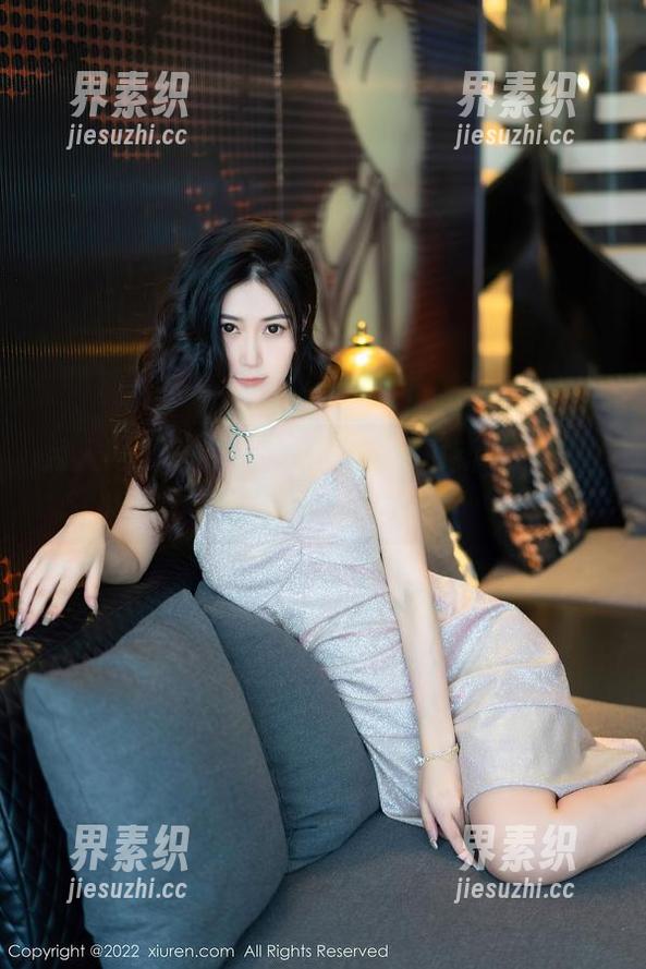 秀人网-王伊纯 秀人网 - 王伊纯女王写真集更新啦!不说观众自己心大!