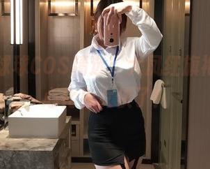 自闭颜球球COS精选：大凤红旗袍，不小心化身女侠了！