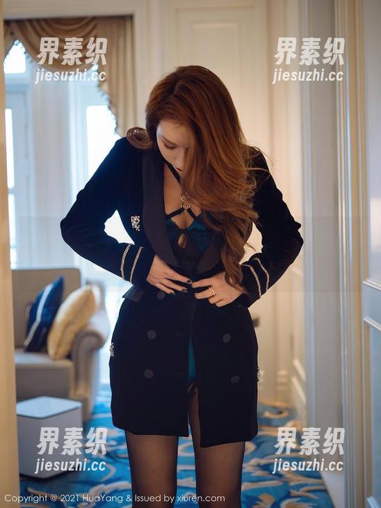 花漾show - 梦心月，在线分享她美美的礼服，图片不说话但引人无尽遐想！