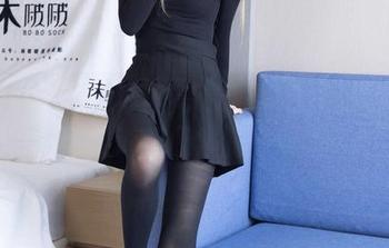 袜啵啵 - 从小淳的高清照片看高跟鞋的哲学：难道美和痛是一体的？