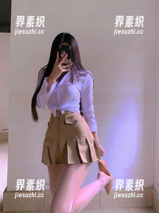 微密圈 - 图集：别跟我讲什么温柔，陈佩奇的御姐风真让人捉摸不透！