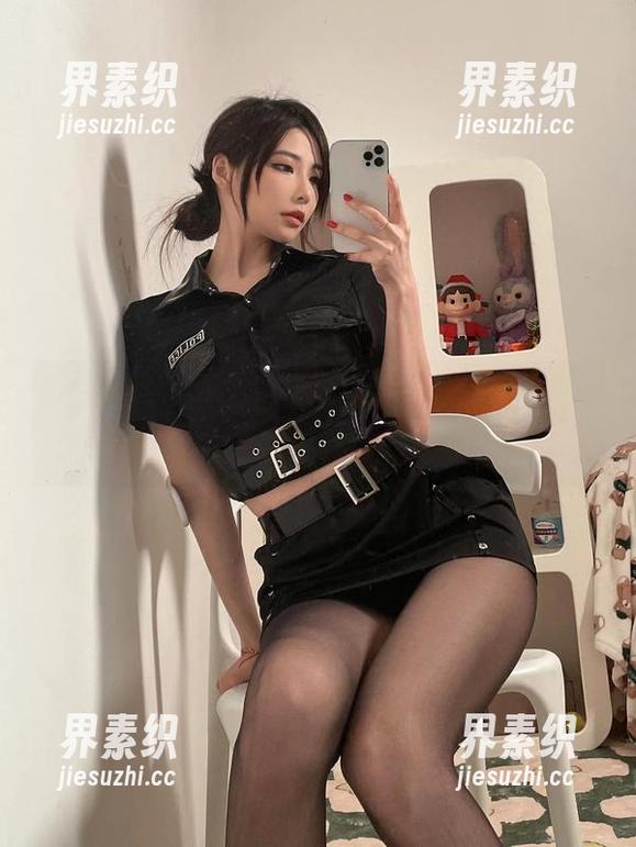 微密圈 - 走路都带风的亲们，陈妮妮UNI的美足大公开，免费套图等你来撩！